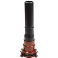 Cast iron wide range PE adaptor restraint, 16 Bar, with black PE pipe spigot.